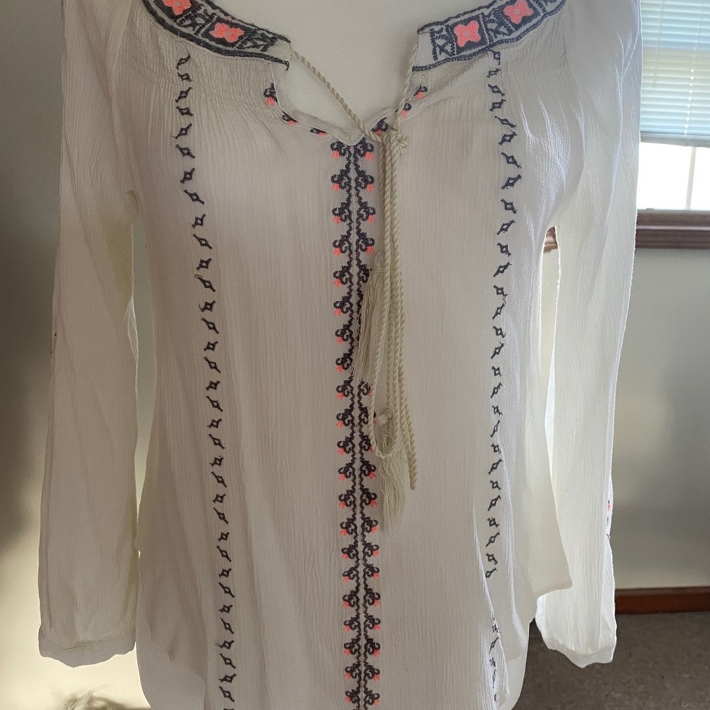 - White long sleeve top
